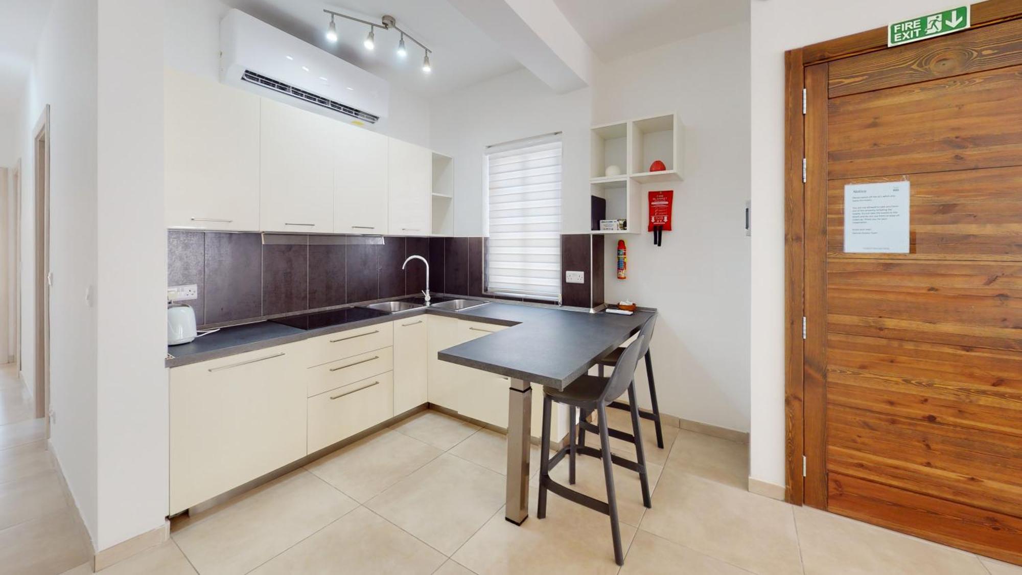 Modern Apartment In Gzira المظهر الخارجي الصورة